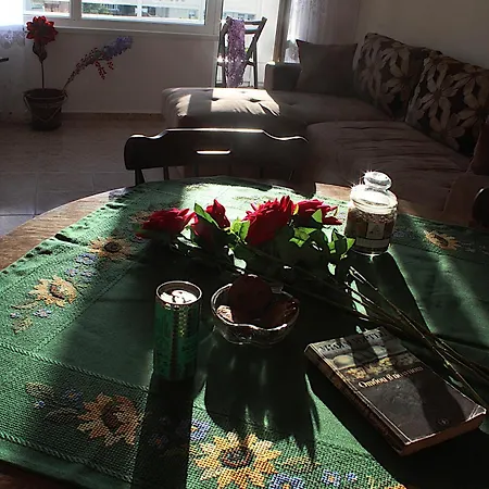 Seagull Livingston Sleeps 6 Апартаменты Варна