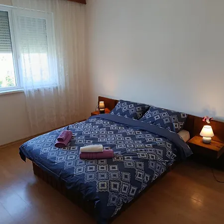 Seagull Livingston Sleeps 6 * Варна