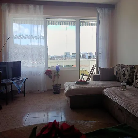 Seagull Livingston Sleeps 6 * Варна